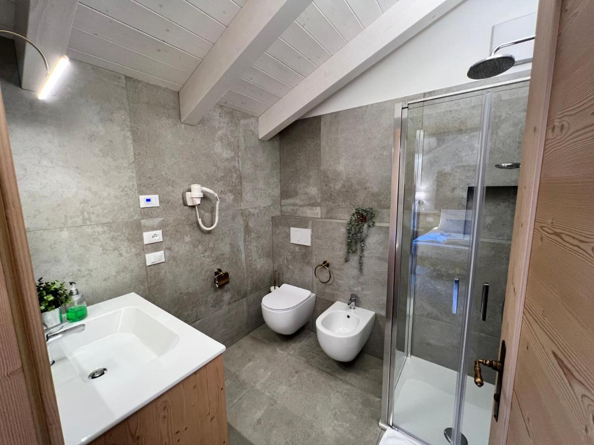 La Finestra Sul Giardino - B&B Cavedine Kültér fotó