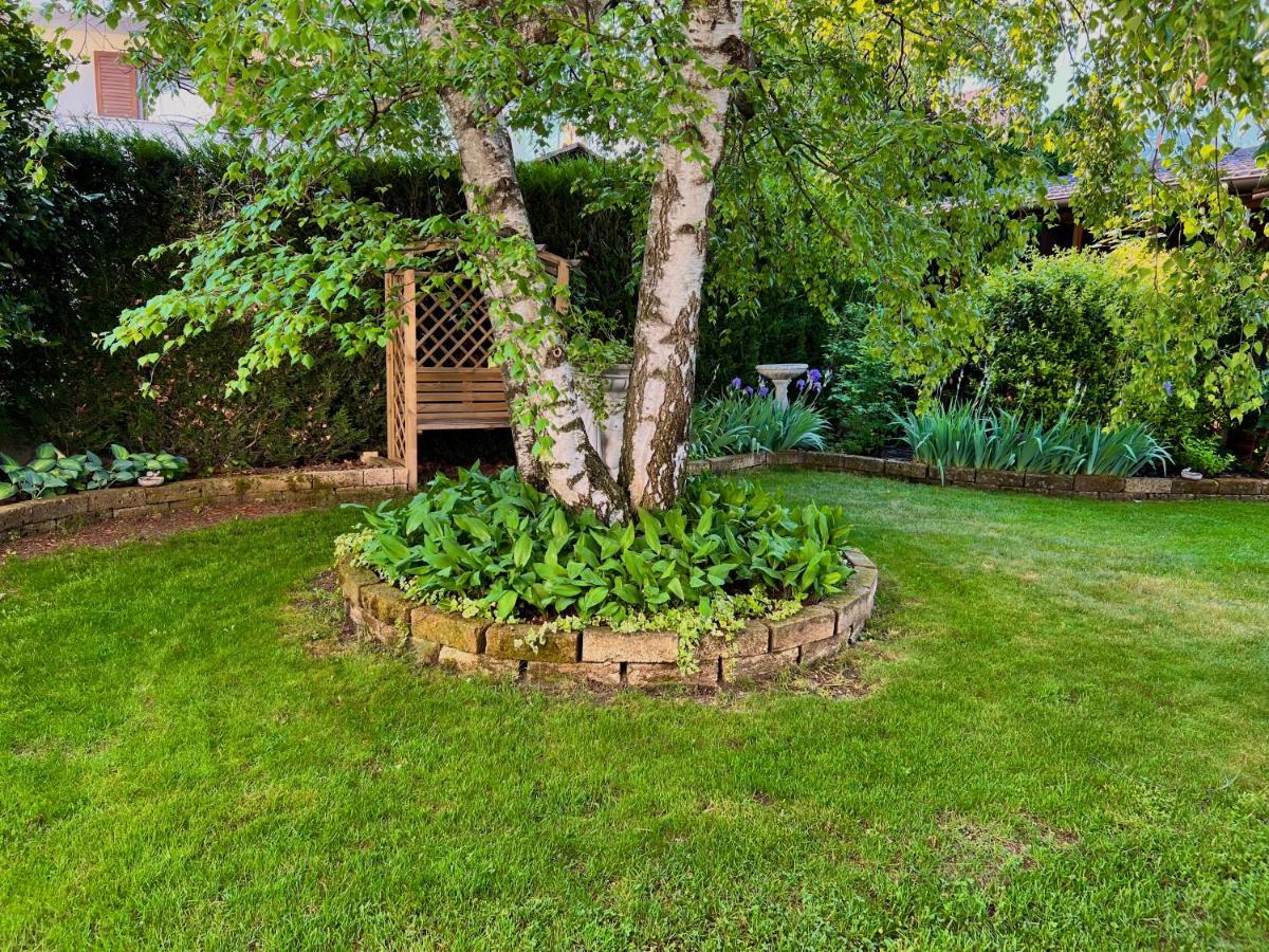 La Finestra Sul Giardino - B&B Cavedine Kültér fotó