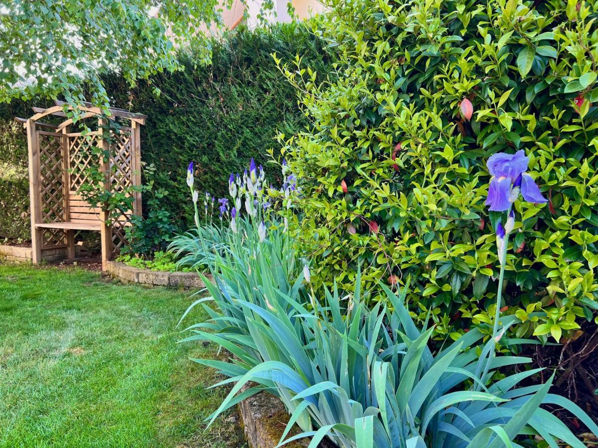 La Finestra Sul Giardino - B&B Cavedine Kültér fotó