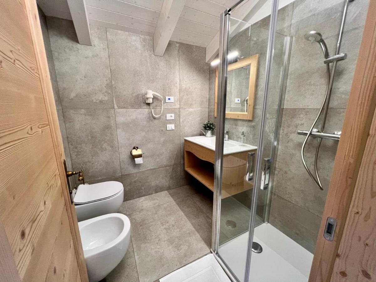 La Finestra Sul Giardino - B&B Cavedine Kültér fotó